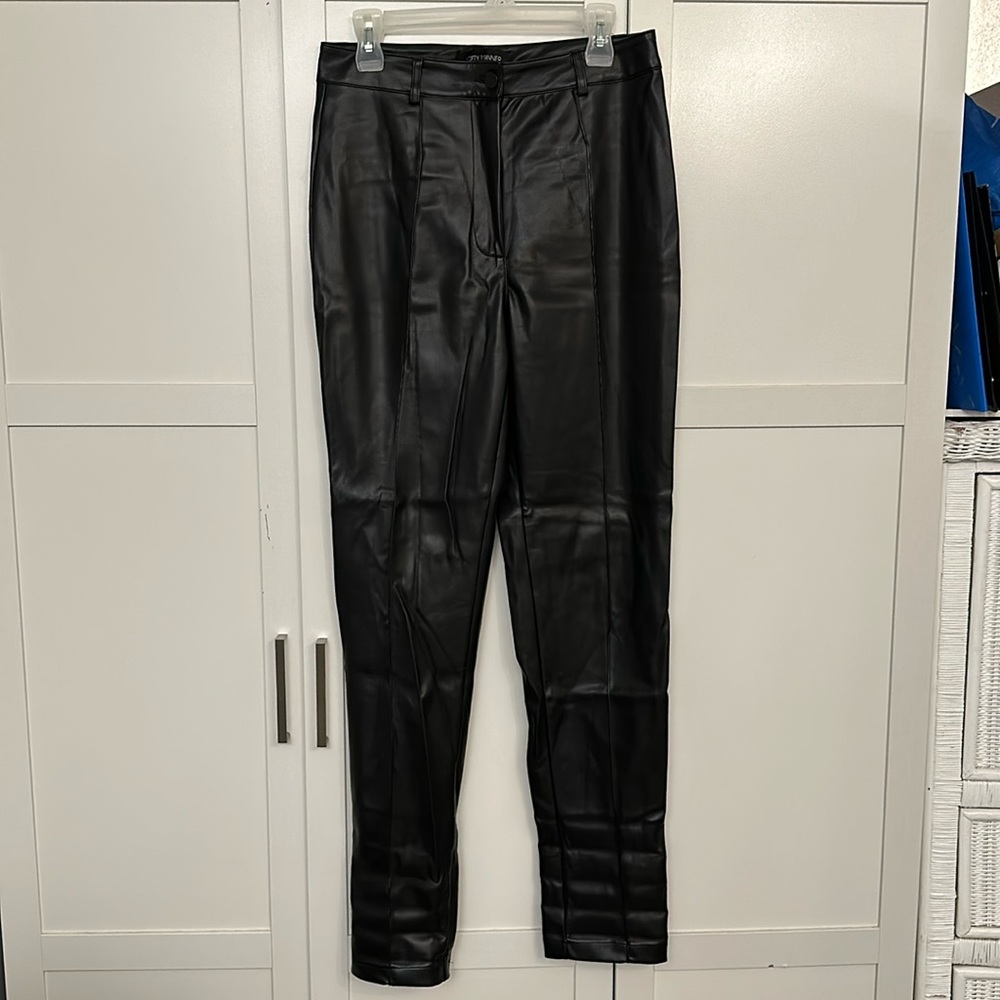 Noa Faux Leather Pant